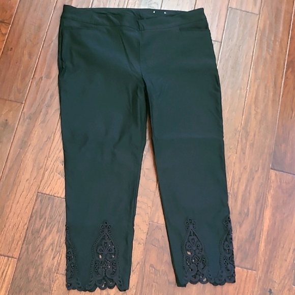 Chico's black pants with an embroidered cutout ankle design size 4T (20 Tall) - Picture 1 of 9